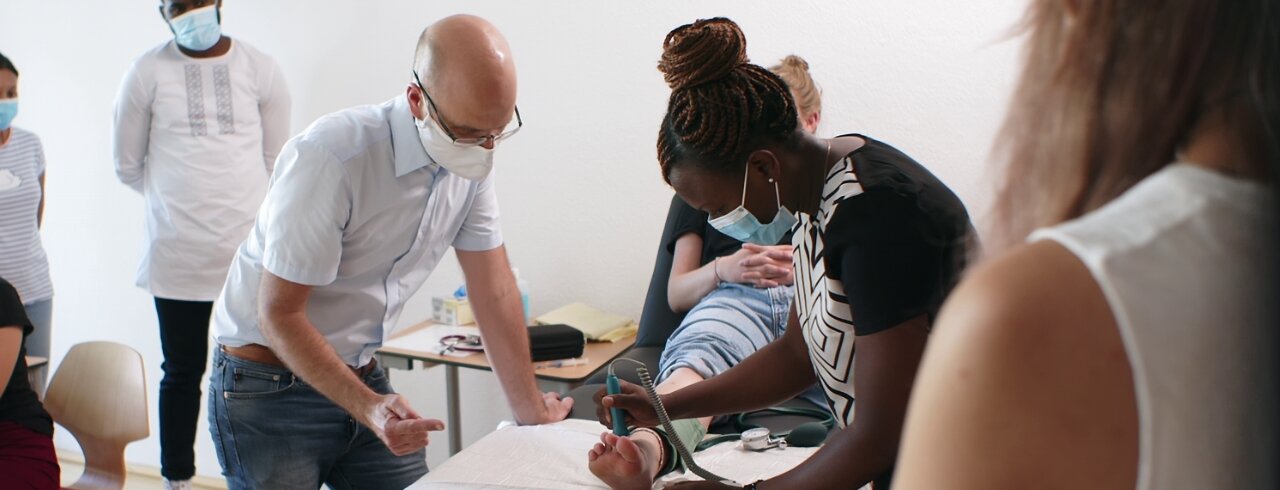 Pflege-Lernsituation an der KH Freiburg