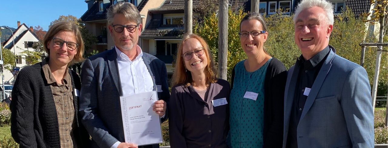 Neue akademische Lehreinrichtung: Zertifikatsübergabe zur neuen Kooperation zwischen dem Schwarzwald-Baar Klinikum und der KH Freiburg