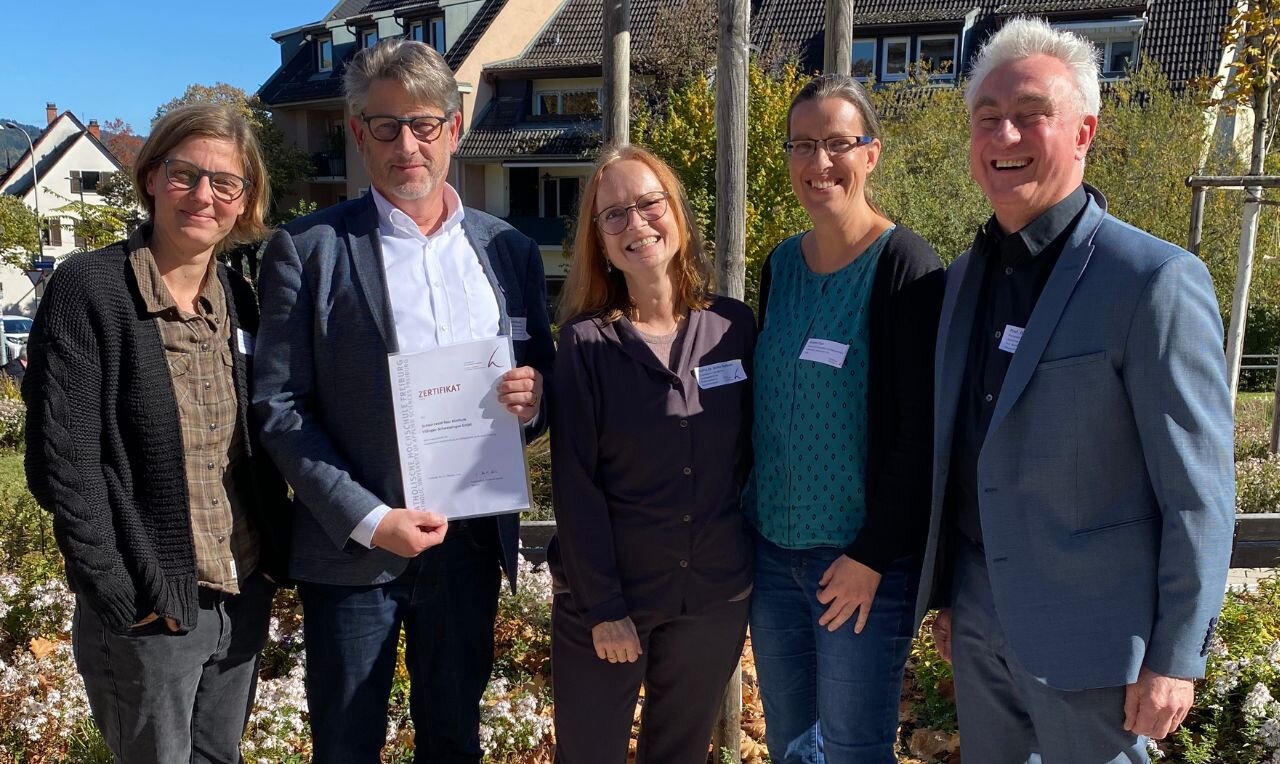 Neue akademische Lehreinrichtung: Zertifikatsübergabe zur neuen Kooperation zwischen dem Schwarzwald-Baar Klinikum und der KH Freiburg